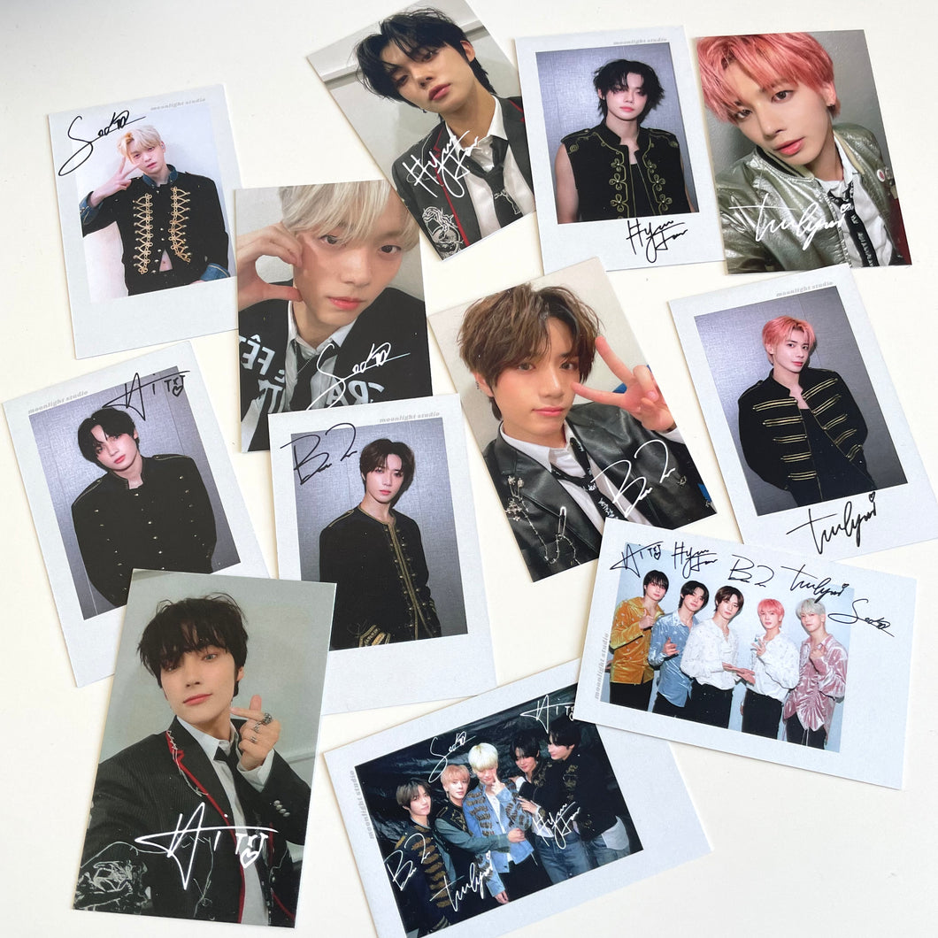 TXT signed pc/polaroid pack